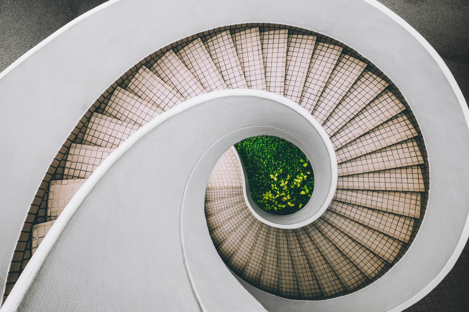 Spiral staircase